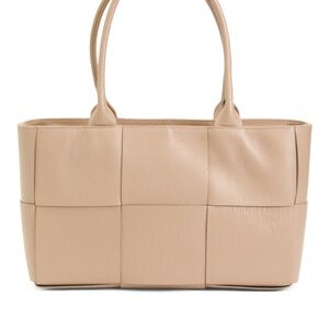 NWT Viola Castellani Cream Woven Leather Tote